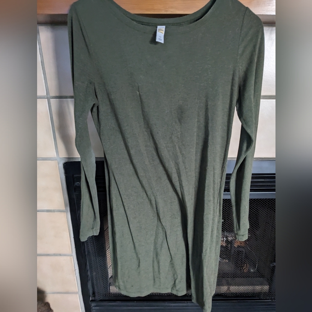 Lole Green Sheath Dress Long Sleeve Crew Neck